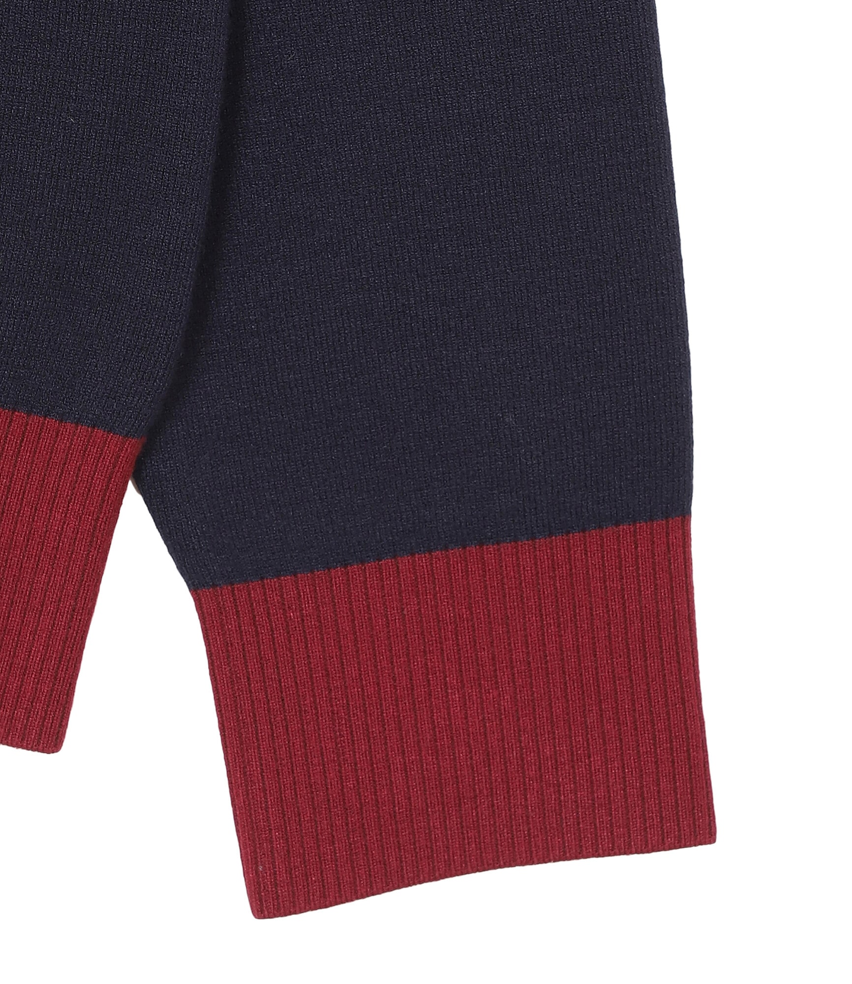 ダークネイビー