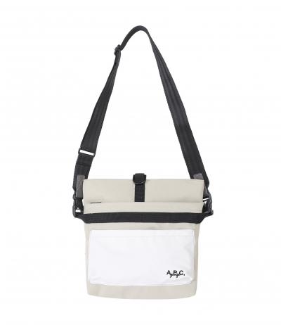 Theophile クロスバッグ