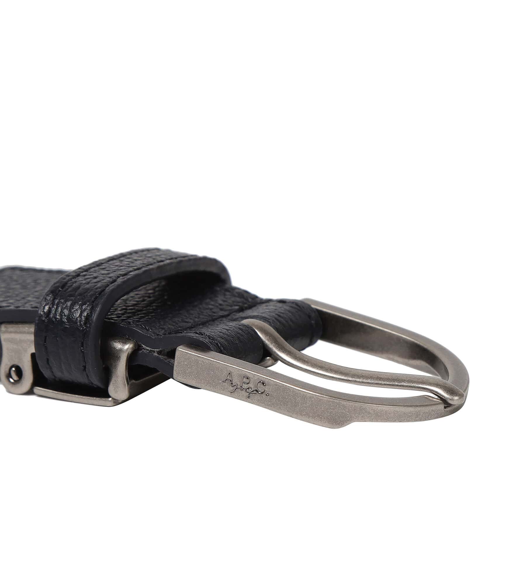 ダークネイビー