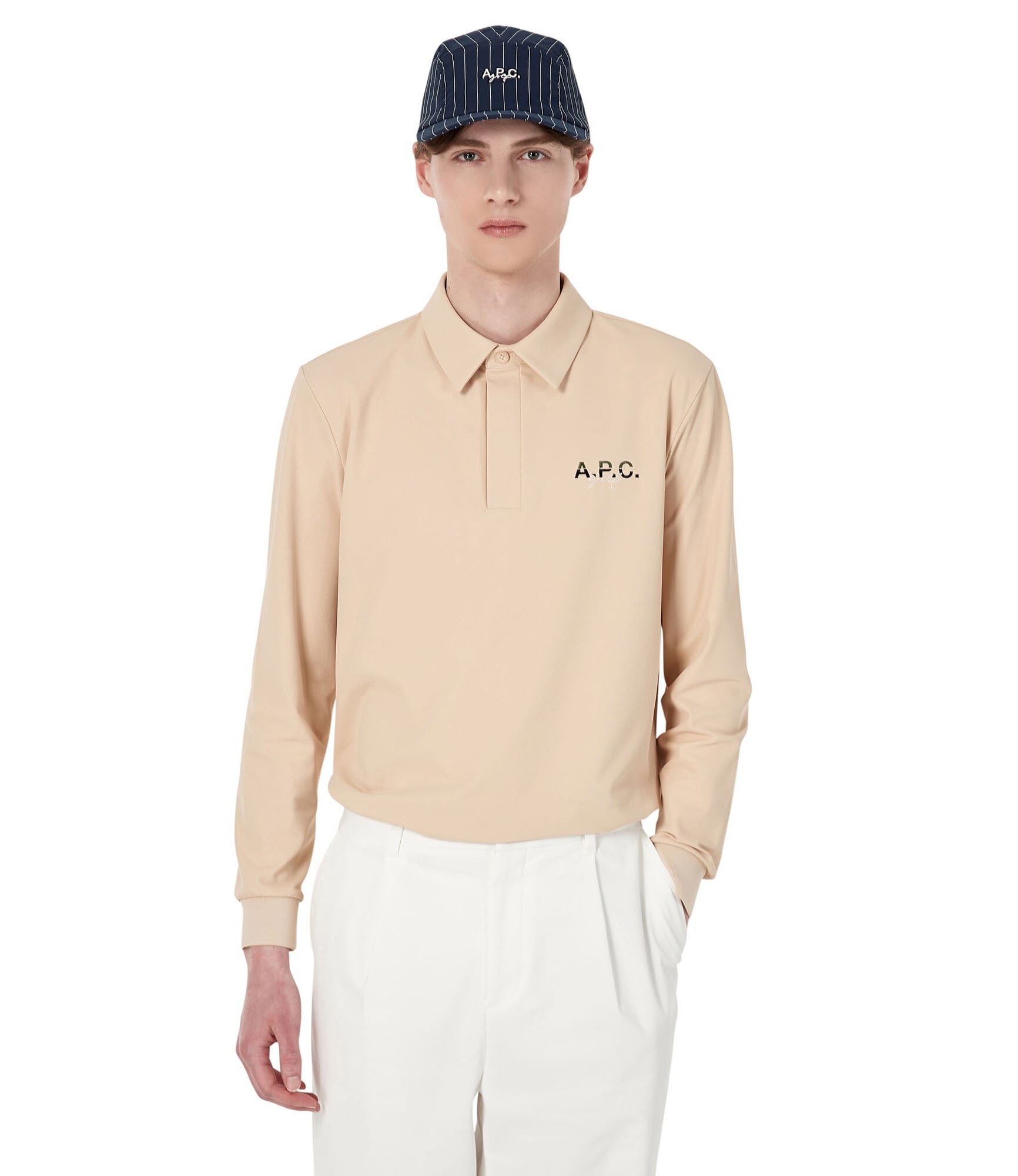 ダークネイビー