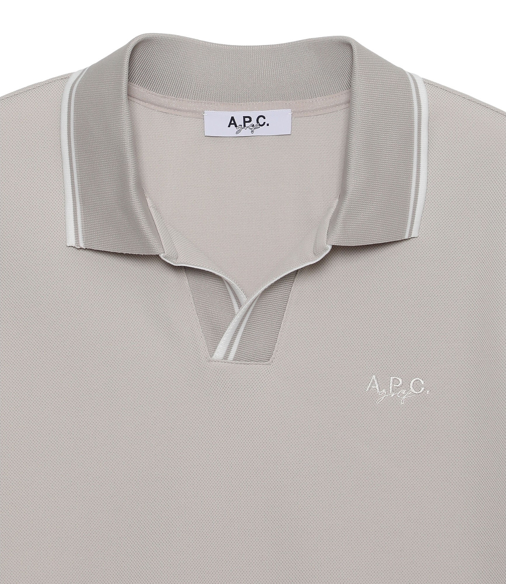 ペールベージュ