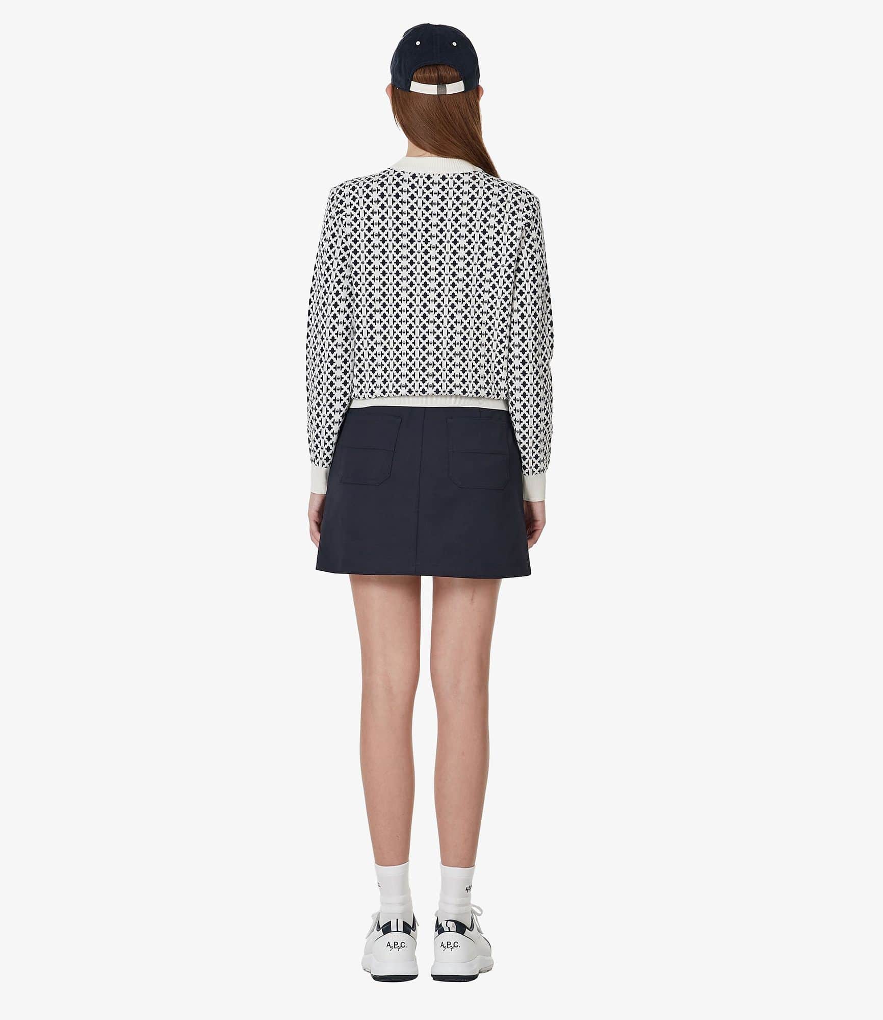 ダークネイビー