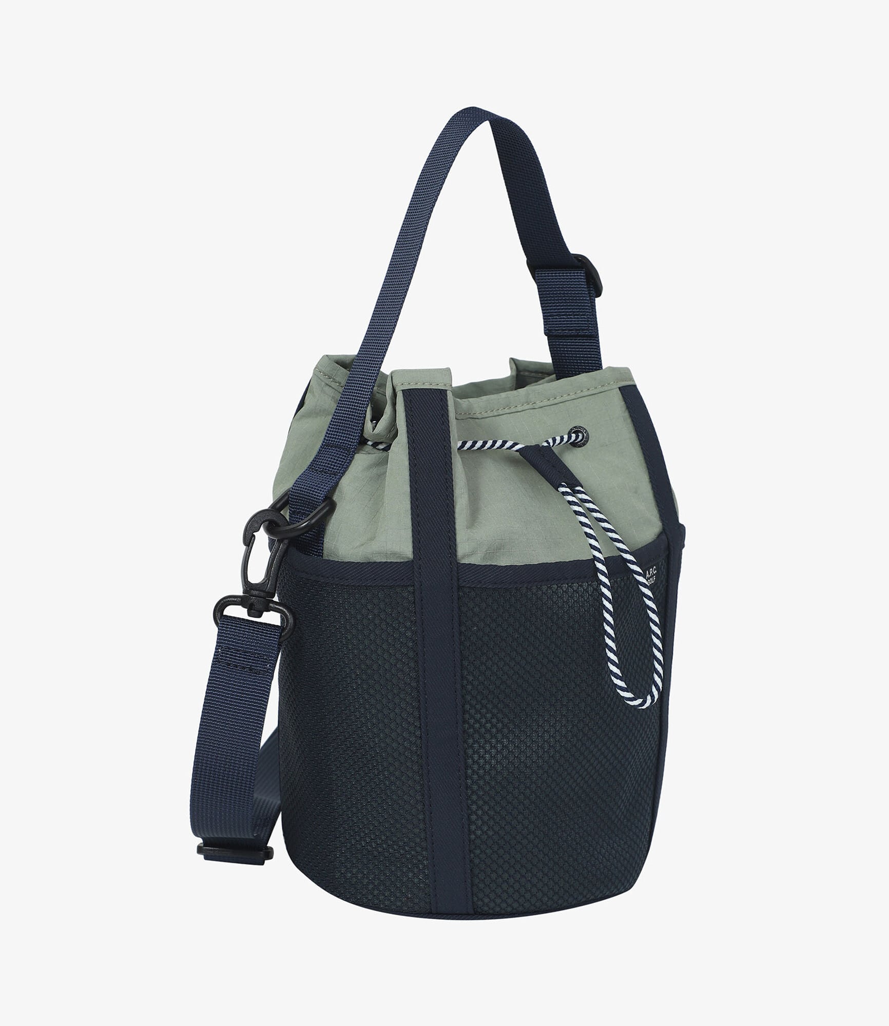 ダークネイビー