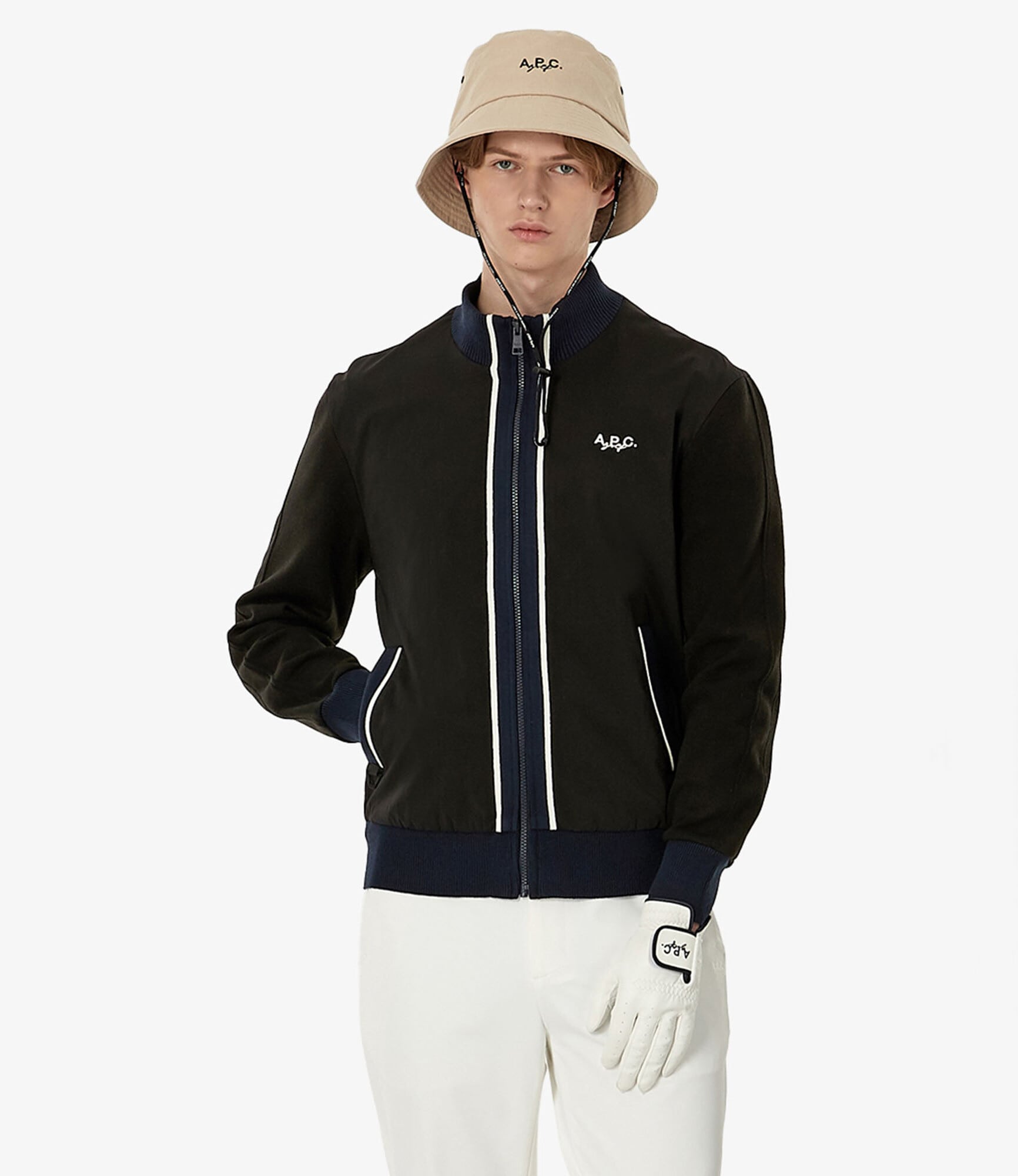 A.P.C. アーペーセー バケットハット ブラック 男女兼用 A.P.C. アーペーセー ハット バケットハット フィアレス ボブ