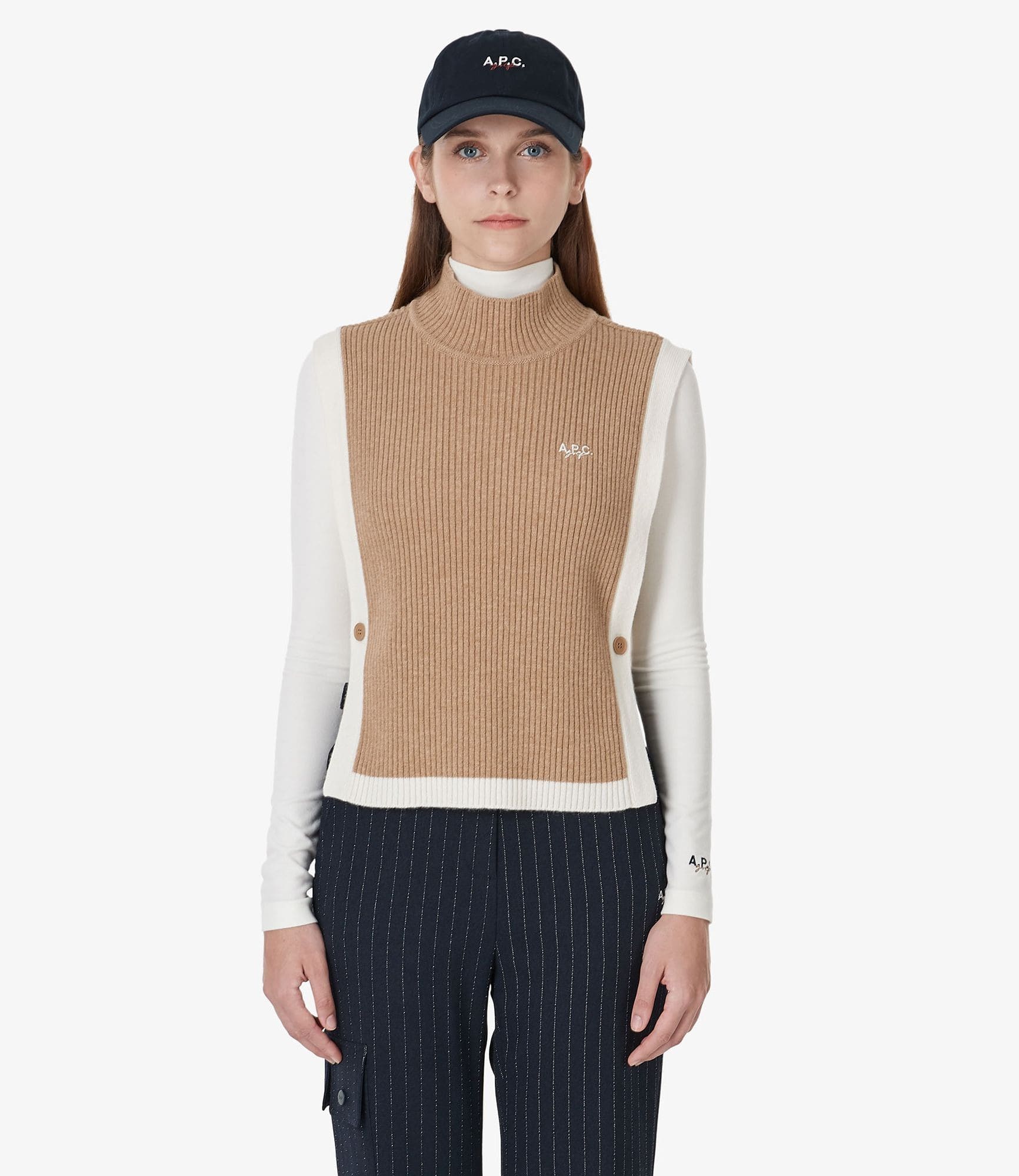 ダークネイビー