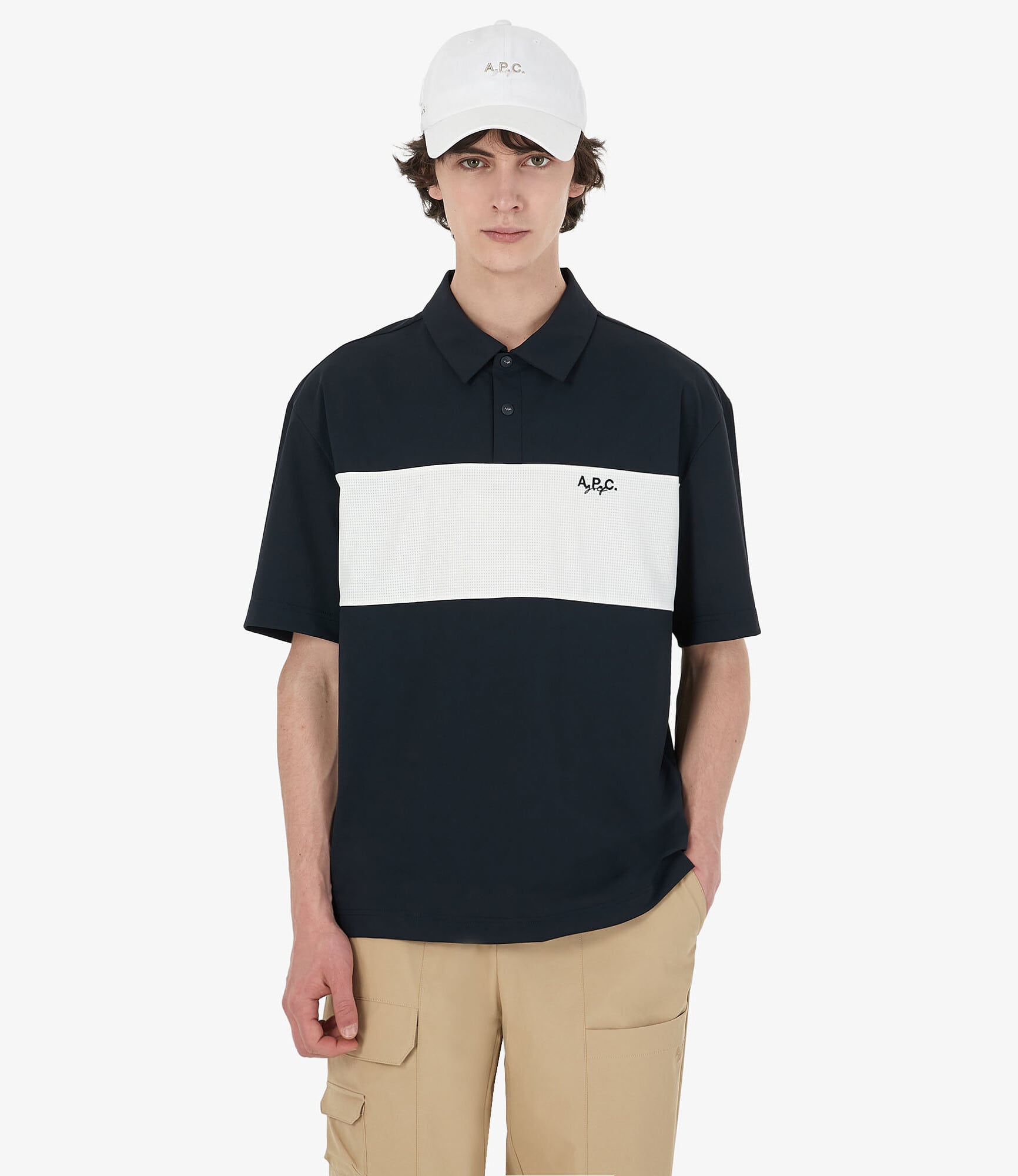 ダークネイビー