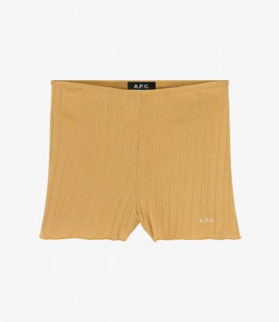 ショートパンツ