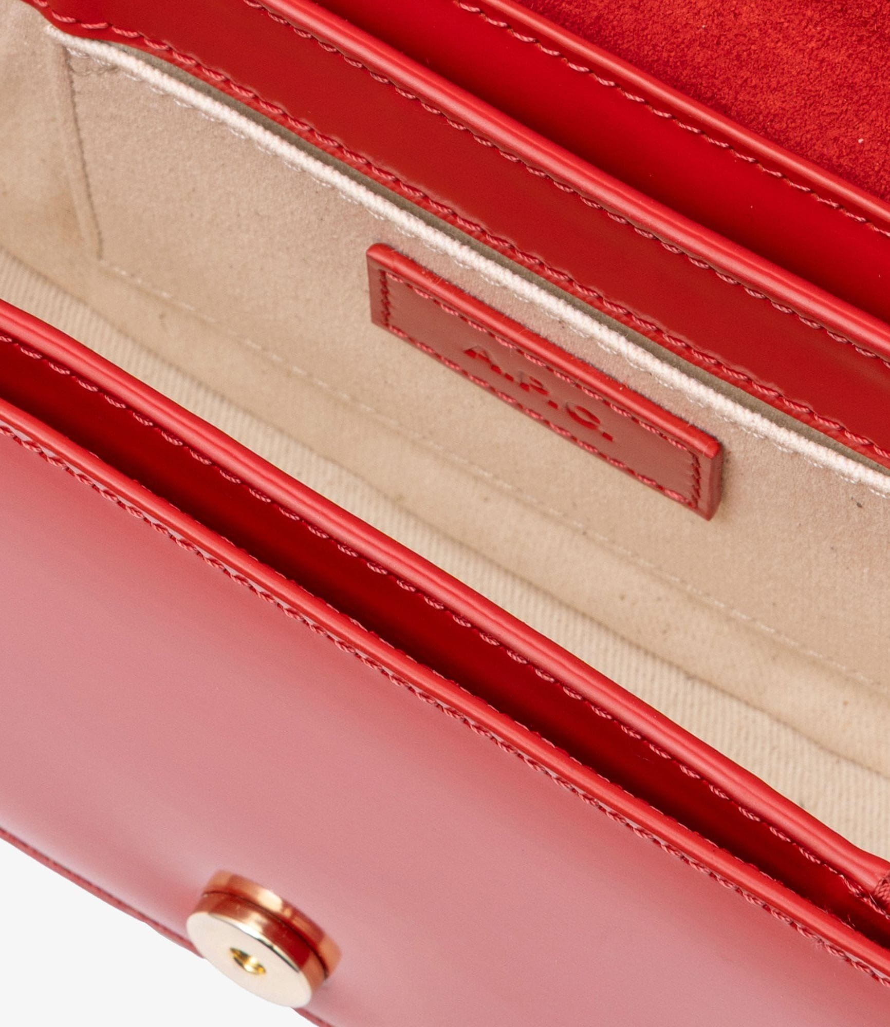 ブライトレッド