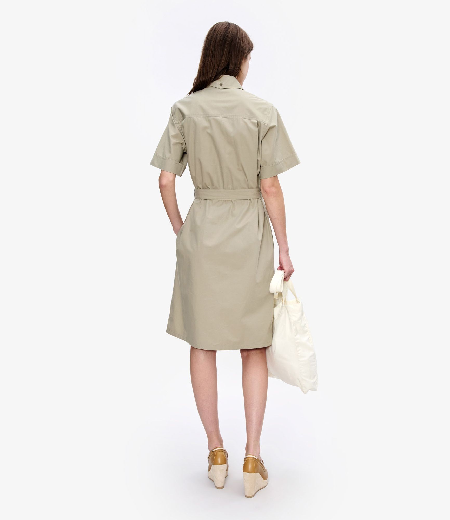 セージグリーン