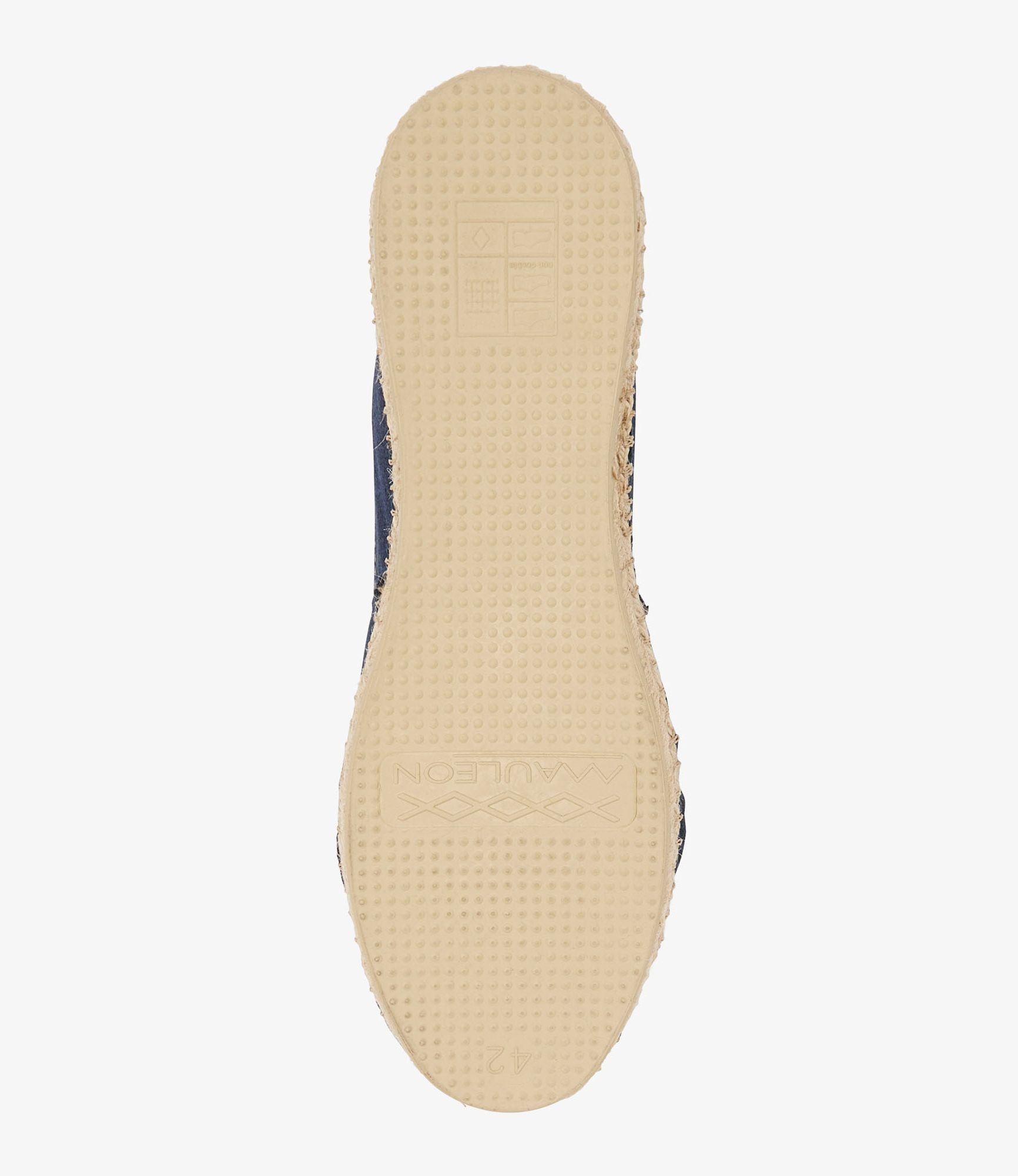 ダークネイビー