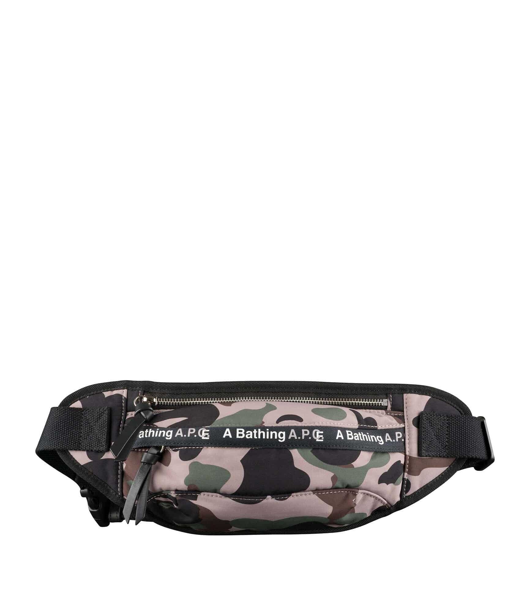 国内正規品 新品 未使用 ヴァレンティノ ガラヴァーニ カモ柄 迷彩