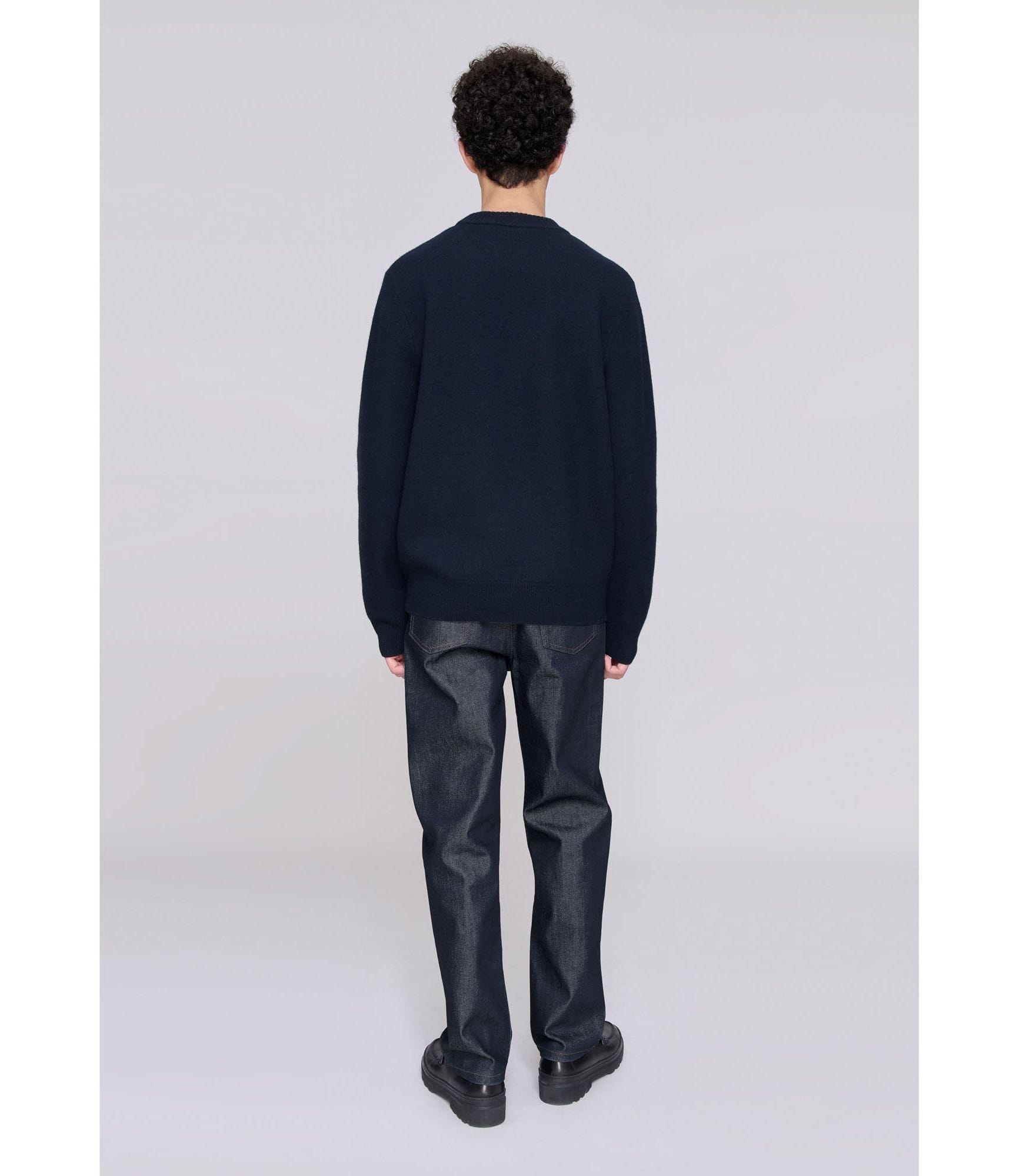 ダークネイビー