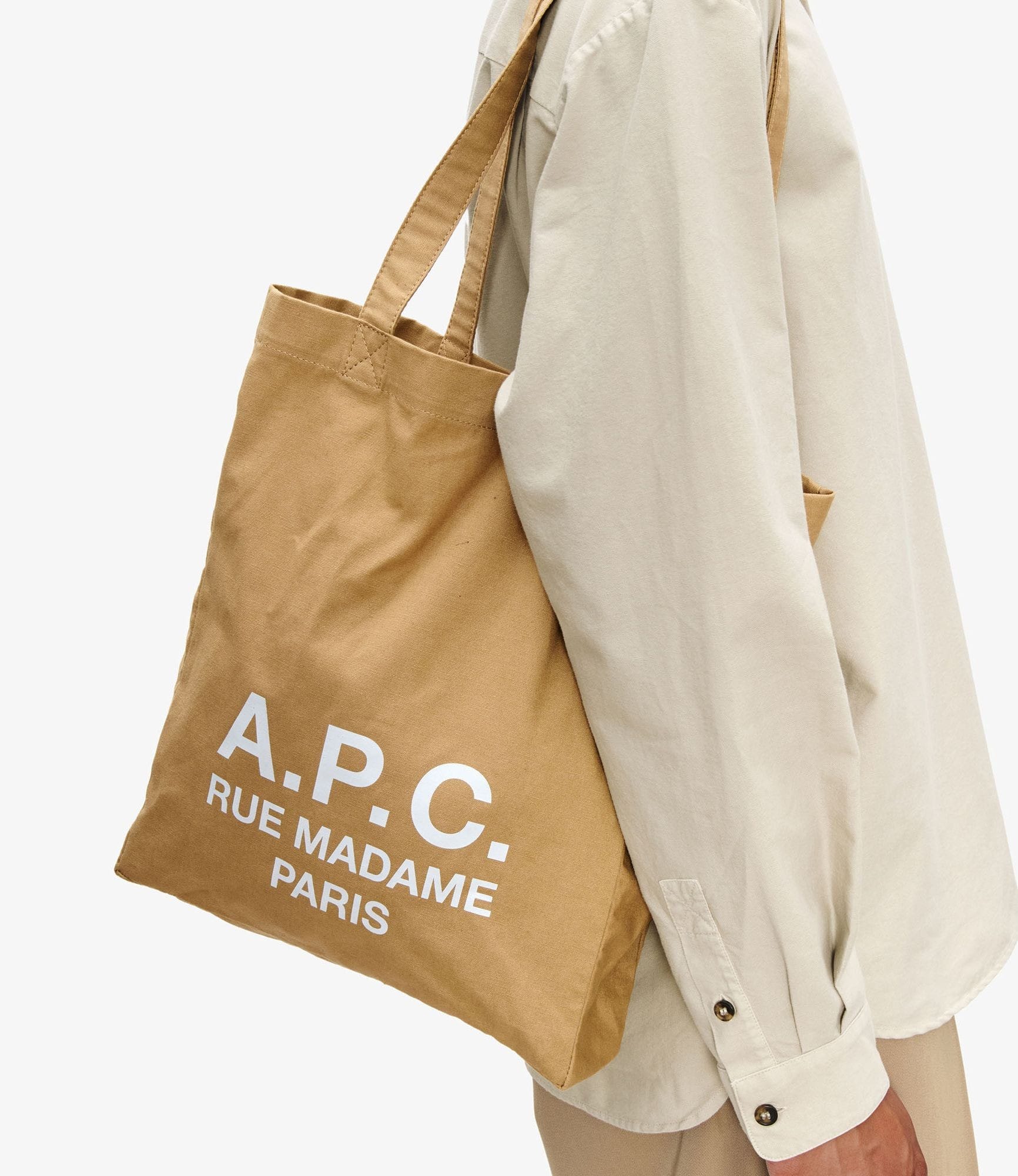 ダークベージュ