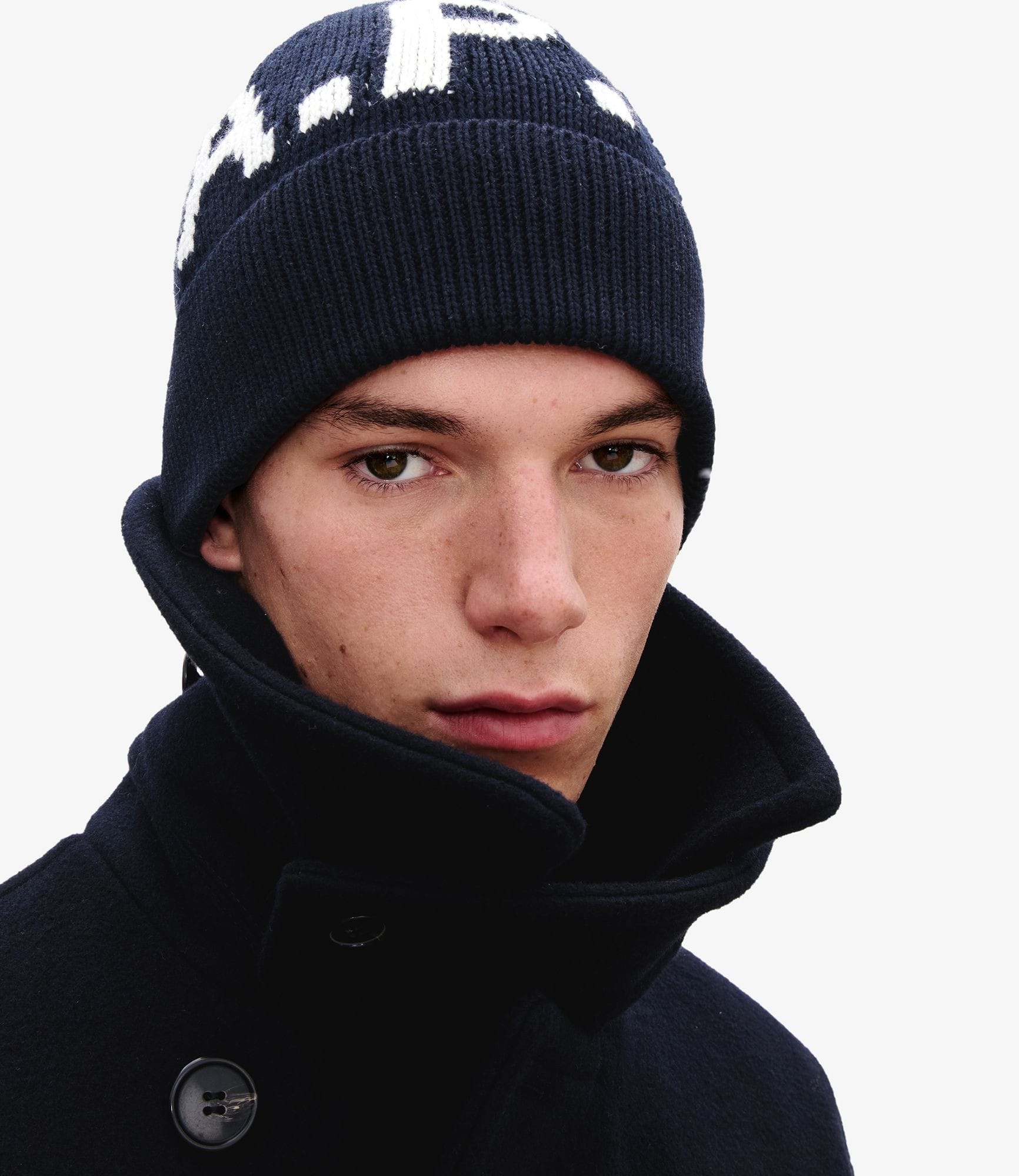 ダークネイビー