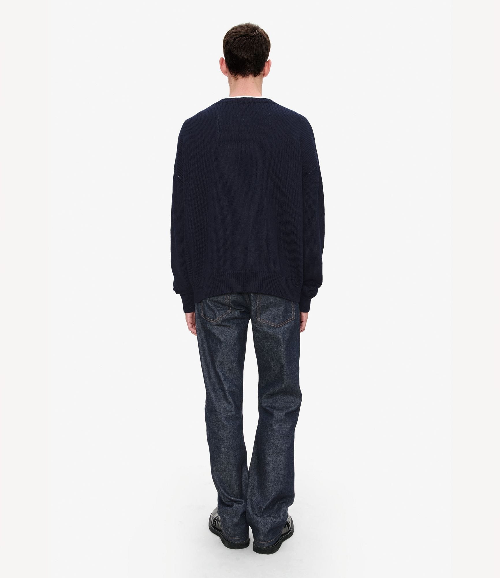 ダークネイビー