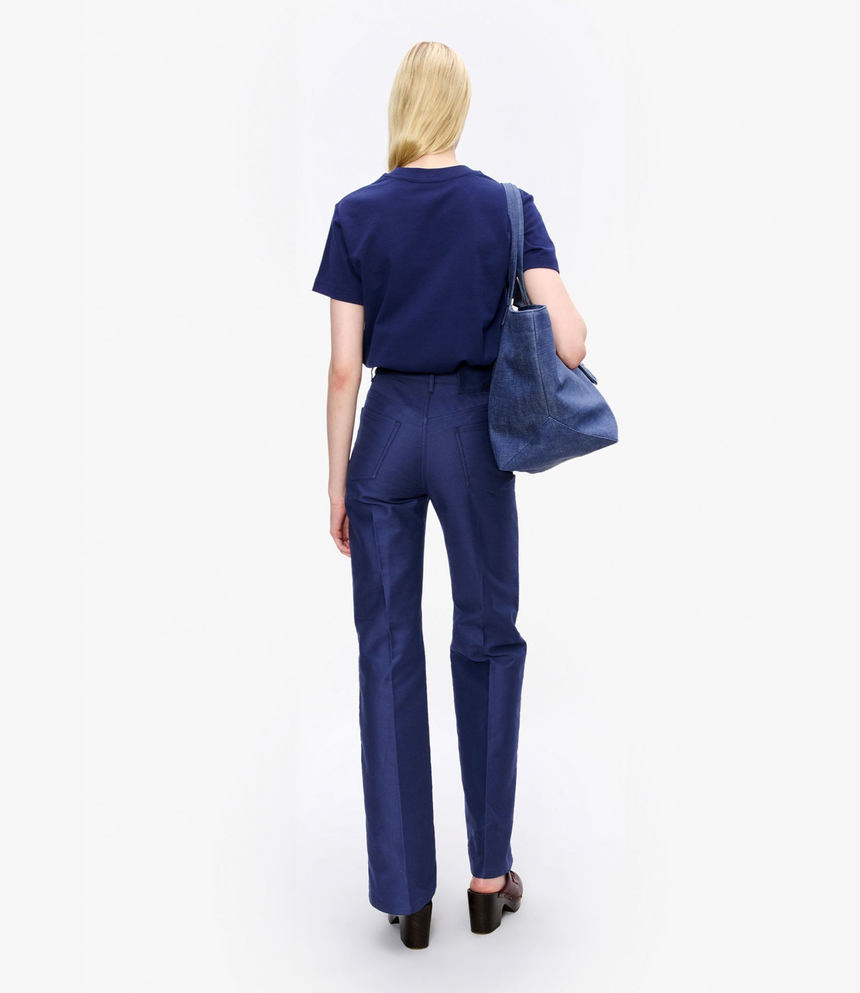 インディゴ/生成