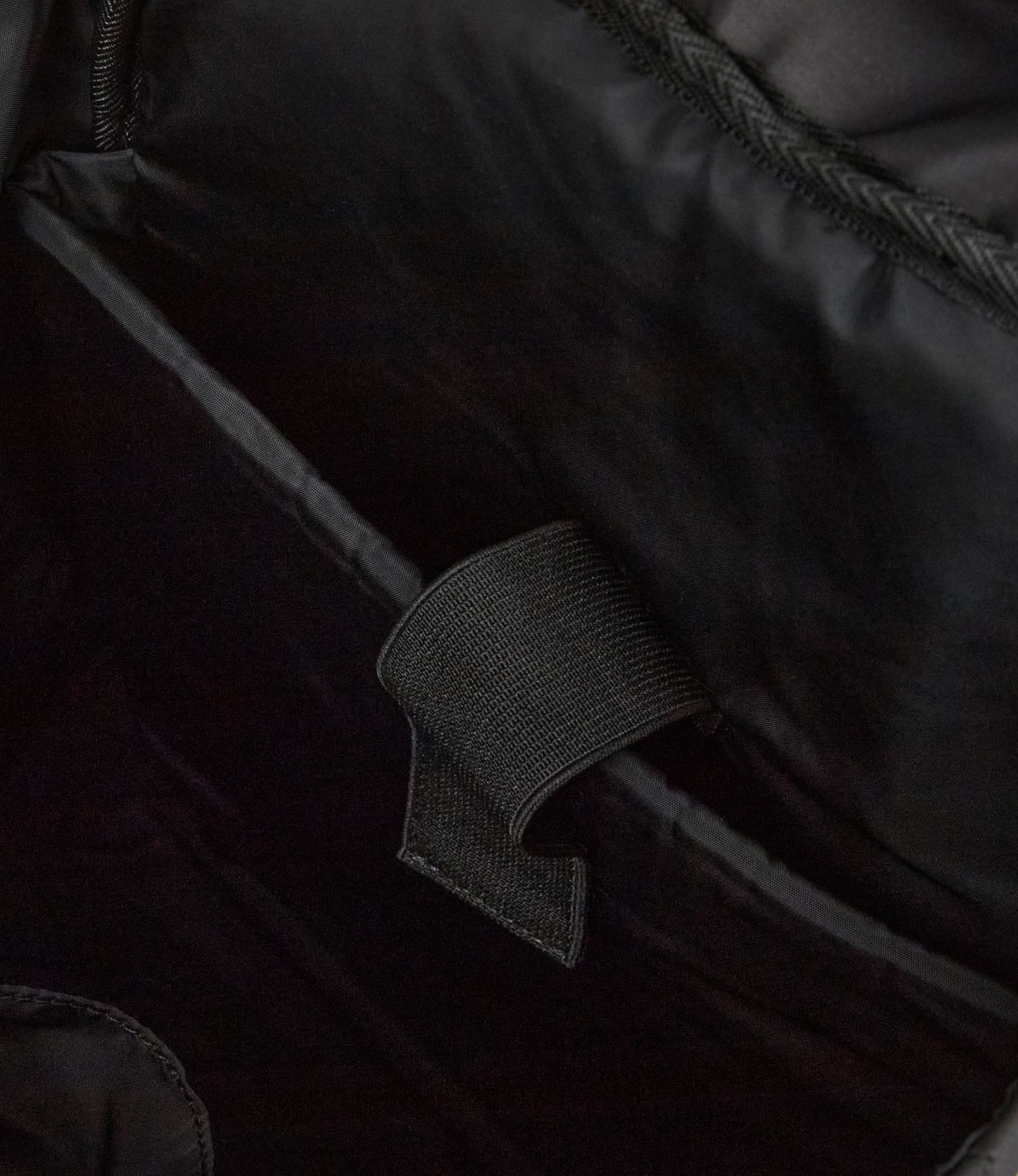 黒
