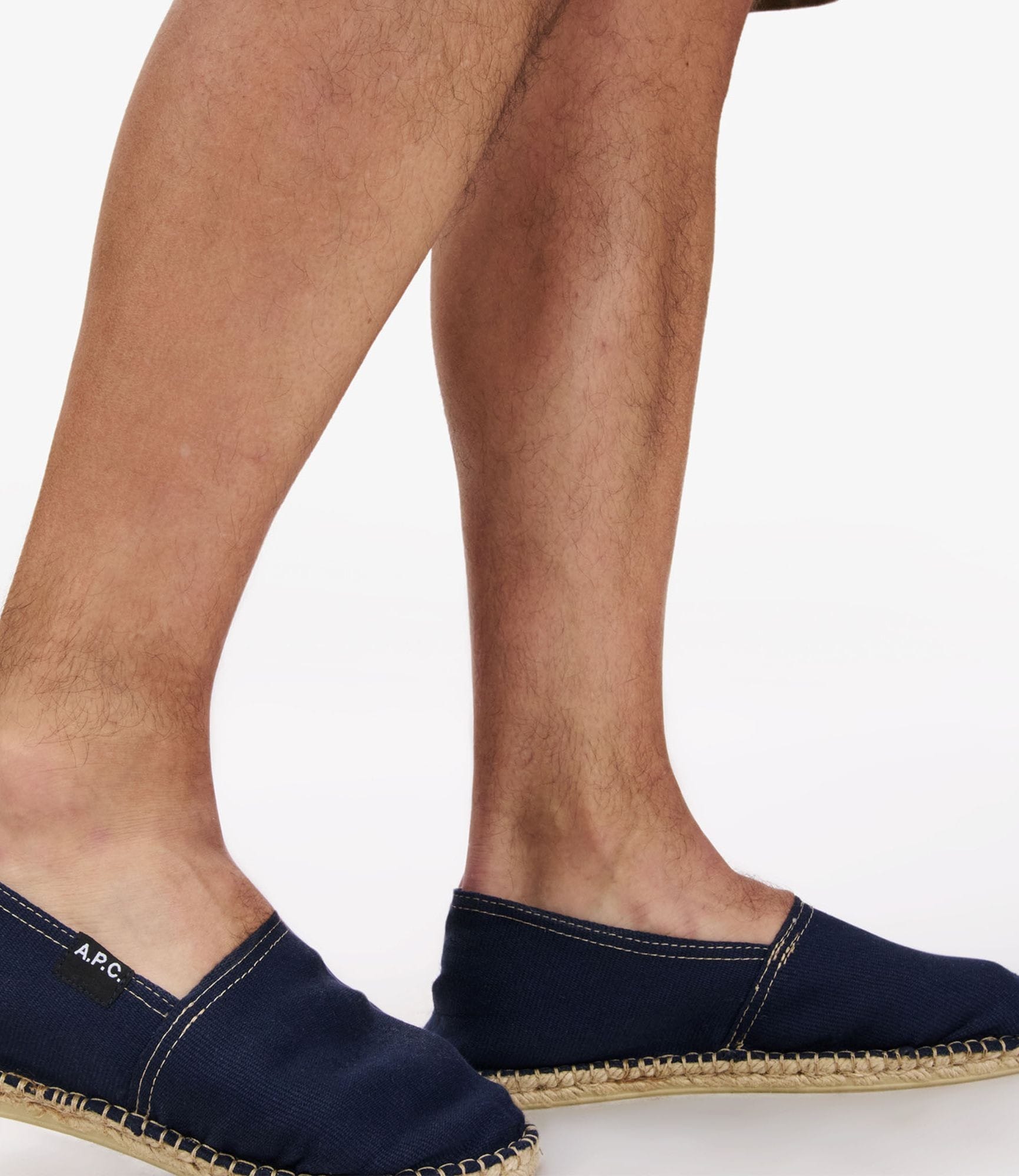 ダークネイビー