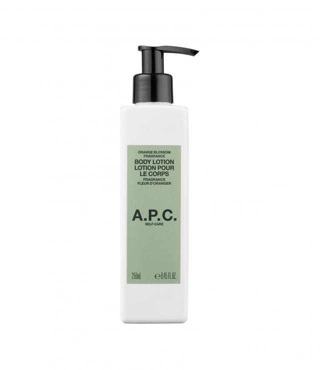 こぽんA.P.C. ×リバティサロペット フラワーコンビネゾンお値下げ可 A.P.C. | コンビネゾンの商品一覧 | A.P.C. | アーペーセー日本