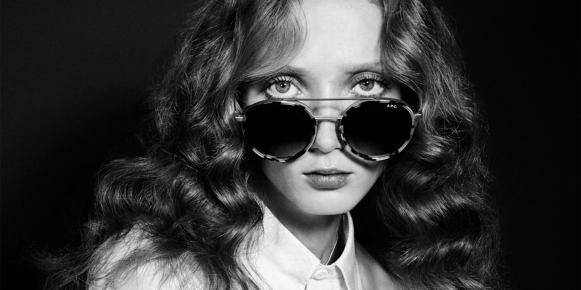 EYEWEAR