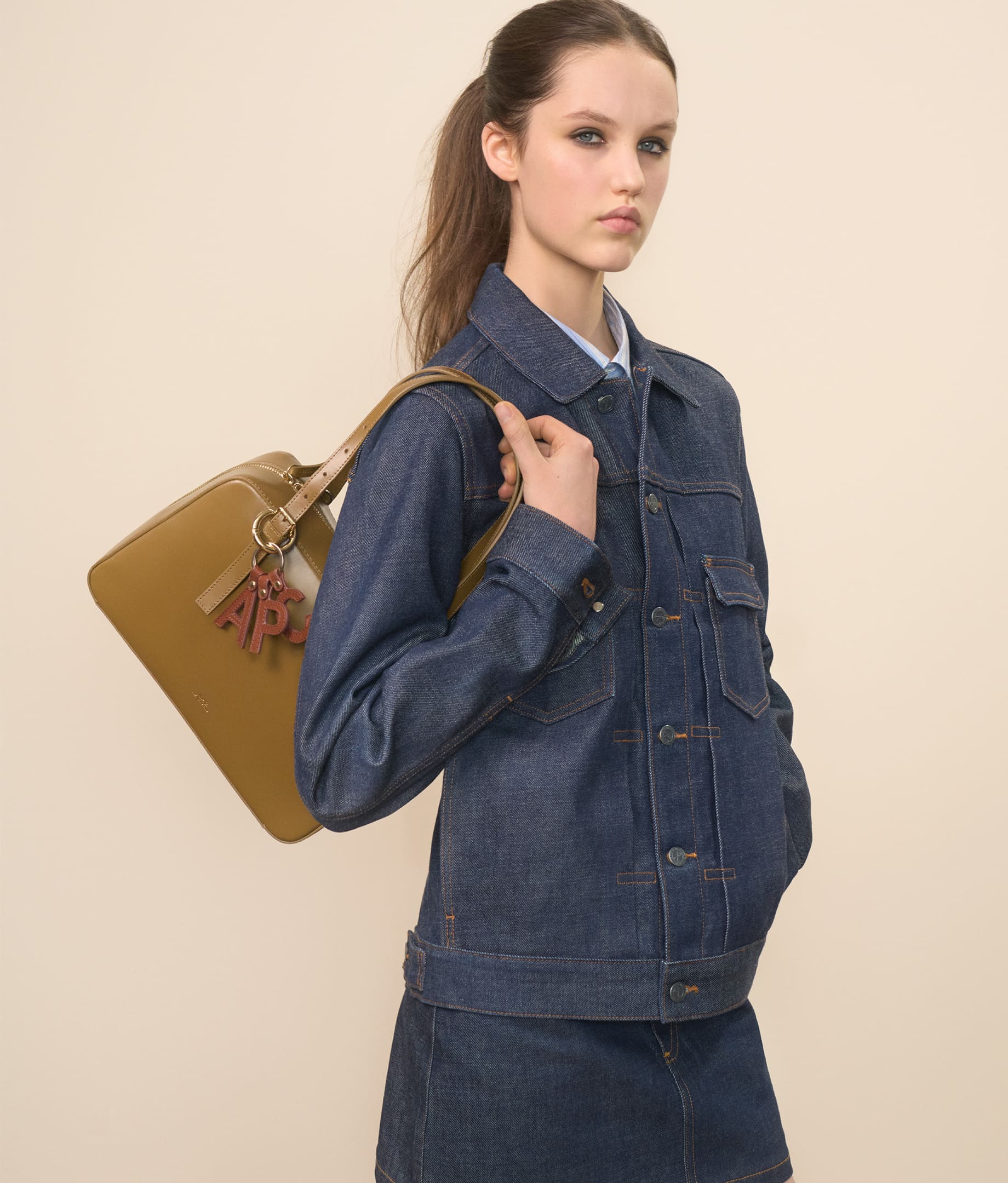トップス a.p.c A.P.C. | アーペーセー日本公式オンラインストア